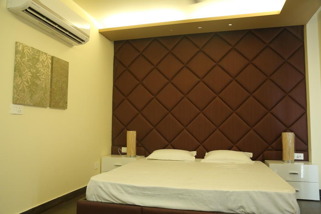 Hardy'S World Hotel Ludhiana Room photo